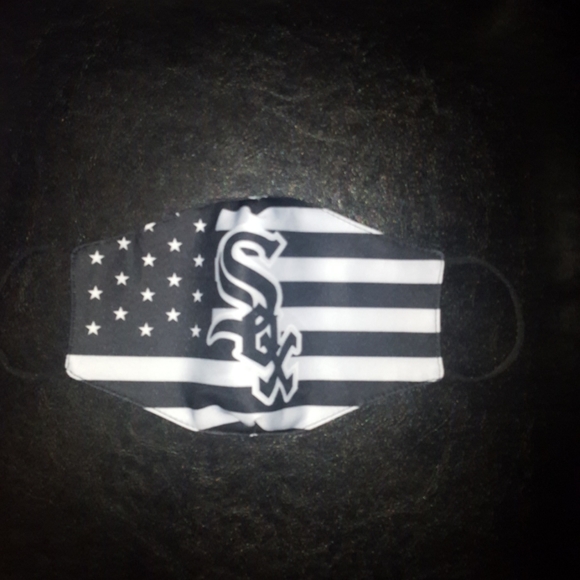 ❤NEW White Sox Face Mask❤